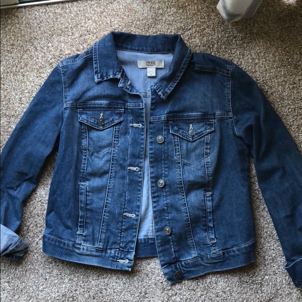 Jean jacket size XS in great condition!